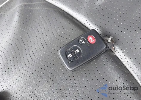 2010 Toyota Prius Iii из США, поврежденный, VIN JTDKN3DU6A0016844